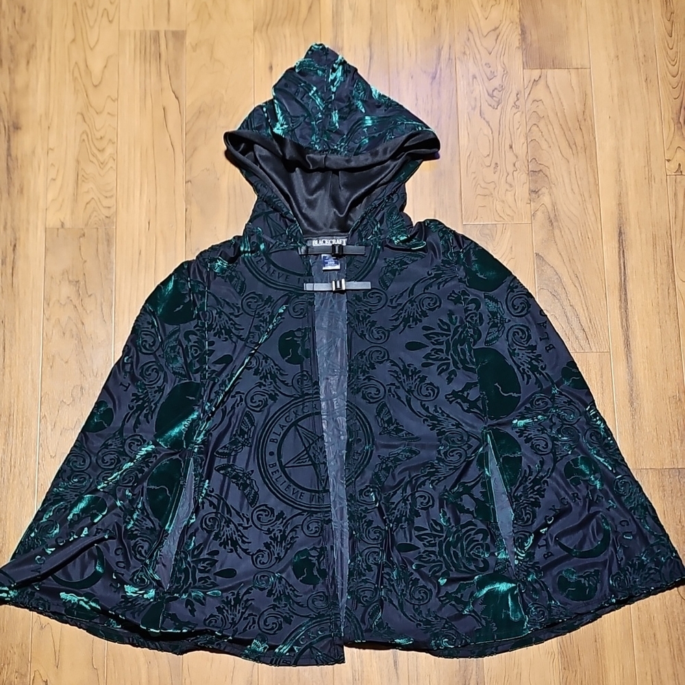 Blackcraft Cult Burnout Hooded Cape - Picture 2 of 8
